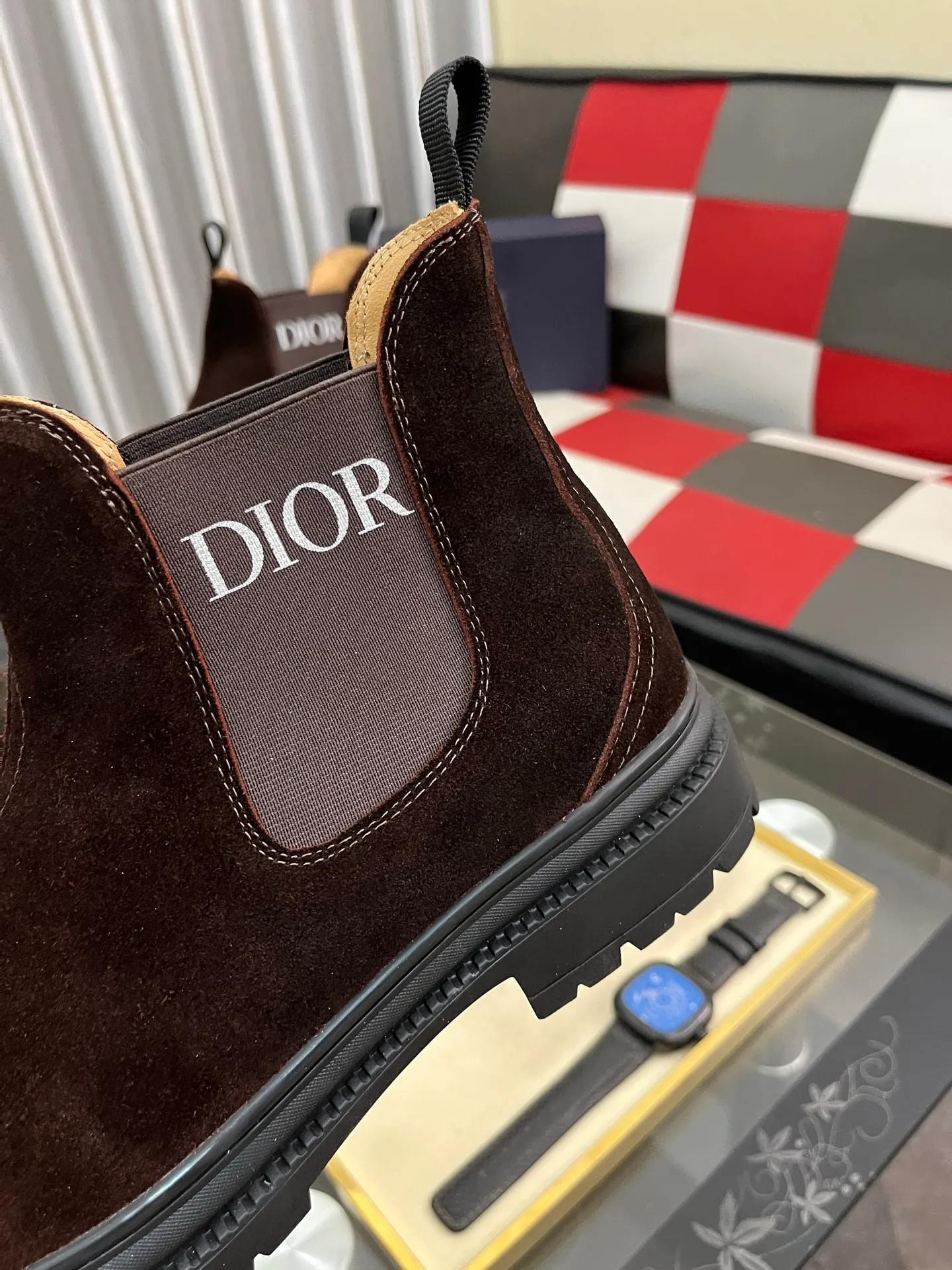 Men's shoes 💰500⌚️⌚️"Dior" Gaoban short boots ⚠️⚠️Top purchasing agents🔍🔍Men's 2023 HK counters are on sale simultaneously. Sole: The original sole is specially provided by the original factory. The exclusive movable molded sole is super comfortable. The original factory and the single product are handmade🔍🔍. The details determine the quality. We only make shoes with care. You can enter and exit the counter at will. Welcome to compare. 🇮🇹Size: 38-444️⃣Colors available